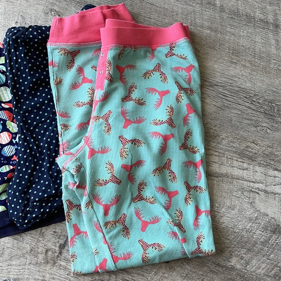 Comfy cozy bundle! - Picture 2 of 5